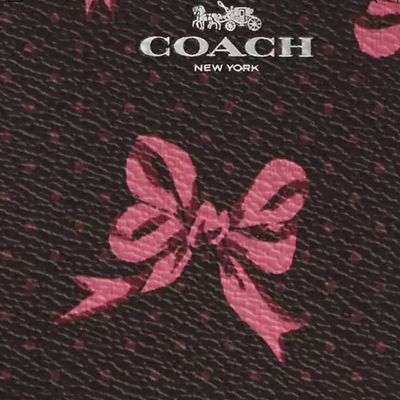 Coach Corner Zip Wristlet With Bow Print nwt in packaging - Picture 3 of 5